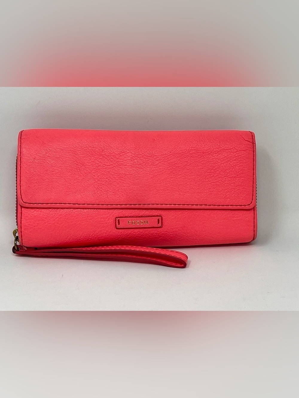 Fossil Jori Vibrant Coral-Pink Colorway Leather Flap Clutch Wallet / Wristlet